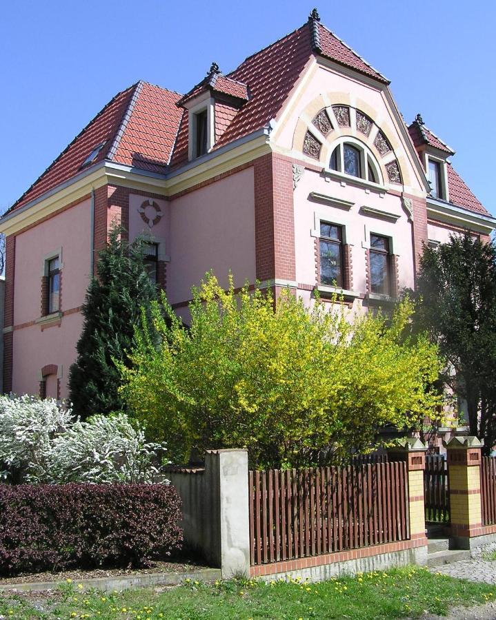 Ferienwohnung Und Pension "Zur Aue" Konigsbruck Luaran gambar